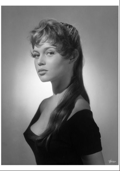 best o e images on pinterest actresses female 1